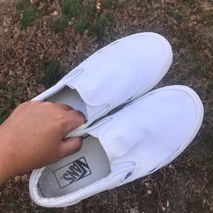 White slip on Vans